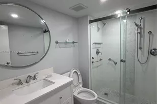 1800 NW 24th Ave, Miami, FL 33125 - Photo 4