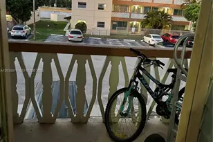[Address not provided], North Miami, FL 33181 - Photo 12