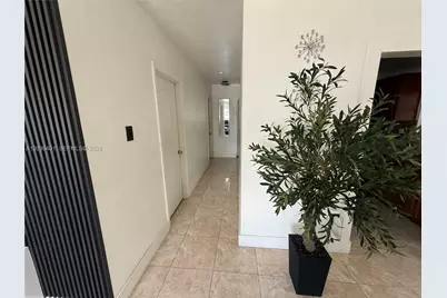 3320 E 10th Ave, Hialeah, FL 33013 - Photo 6