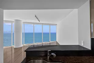 2711 S Ocean Dr, Hollywood, FL 33024 - Photo 8