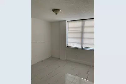 [Address not provided], North Miami, FL 33161 - Photo 8