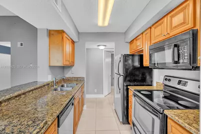 5740 Rock Island Rd #299, Tamarac, FL 33319 - Photo 4