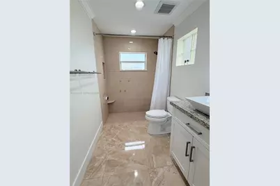 19331 NW 57th Ct, Miami, FL 33015 - Photo 14