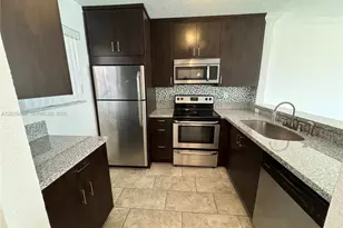 365 NE 125th St, North Miami, FL 33161 - Photo 2
