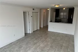 365 NE 125th St, North Miami, FL 33161 - Photo 6