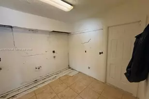 15150 NE 15th Ct, North Miami Beach, FL 33162 - Photo 6