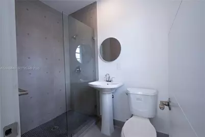 423 NE 71st St #4, Miami, FL 33138 - Photo 10