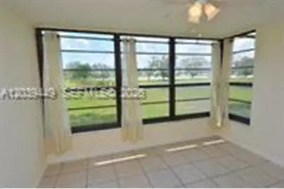 3630 Whitehall Dr #104, West Palm Beach, FL 33401 - Photo 10