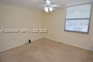 3630 Whitehall Dr, West Palm Beach, FL 33401 - Photo 12