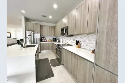 7243 NW 103rd Path, Doral, FL 33178 - Photo 18