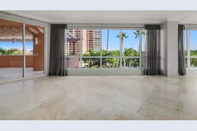 10 Edgewater Dr #4H, Coral Gables, FL 33133 - Photo 4