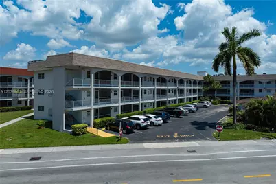 541 Blue Heron Dr #308, Hallandale Beach, FL 33009 - Photo 16