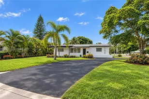 1220 NE 8th St, Pompano Beach, FL 33060 - Photo 20