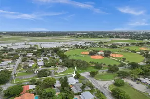 1220 NE 8th St, Pompano Beach, FL 33060 - Photo 18
