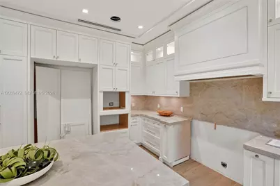 7212 SW 52nd Ct, Miami, FL 33143 - Photo 12