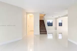8605 NW 102nd Ct, Doral, FL 33178 - Photo 10