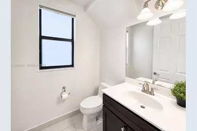 8605 NW 102nd Ct, Doral, FL 33178 - Photo 14