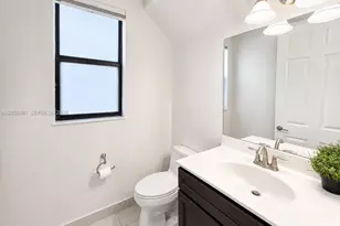 8605 NW 102nd Ct, Doral, FL 33178 - Photo 14
