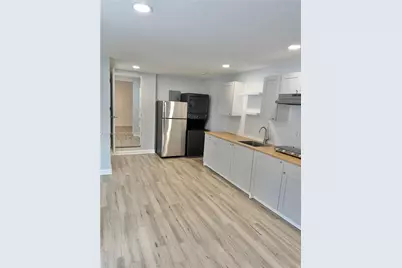227 SW 26th Rd #Rear, Miami, FL 33129 - Photo 4