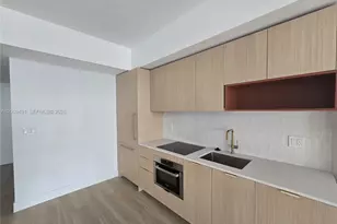 90 NE 32nd St, Miami, FL 33137 - Photo 4