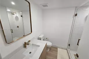 90 NE 32nd St, Miami, FL 33137 - Photo 22