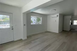 2120 Biarritz Dr, Miami Beach, FL 33141 - Photo 8
