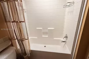 8631 SW 18th Pl, Davie, FL 33324 - Photo 20