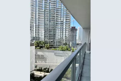 55 SE 6th St #1706, Miami, FL 33131 - Photo 14