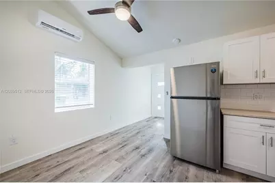 4504 Oakley St #B, Port Charlotte, FL 33980 - Photo 10