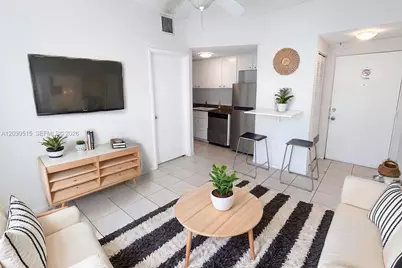 1218 Drexel Ave #204, Miami Beach, FL 33139 - Photo 1