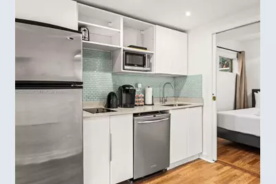1034 Michigan Ave #E, Miami Beach, FL 33139 - Photo 8