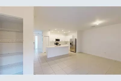 12875 SW 243rd Ter #12875, Homestead, FL 33032 - Photo 4