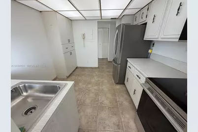 16546 NE 26th Ave #4B, North Miami Beach, FL 33160 - Photo 6
