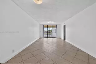 11358 Taft St, Pembroke Pines, FL 33026 - Photo 12