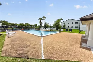 11358 Taft St, Pembroke Pines, FL 33026 - Photo 28