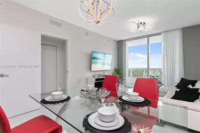 1080 Brickell Ave #4103, Miami, FL 33131 - Photo 6