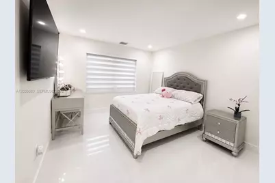 15690 SW 153rd Ct, Miami, FL 33187 - Photo 30