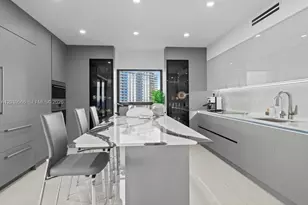 19500 Turnberry Way, Aventura, FL 33180 - Photo 16