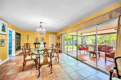 8701 SW 87th Ct, Miami, FL 33173 - Photo 8