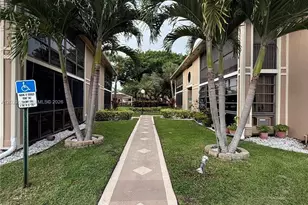 7857 Ashmont Cir, Tamarac, FL 33321 - Photo 54