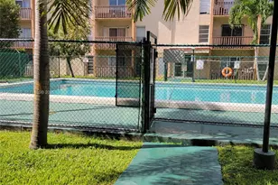 4841 NW 7th St, Miami, FL 33126 - Photo 8