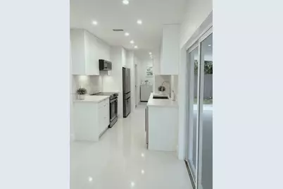 18935 NW 8th Ave, Miami Gardens, FL 33169 - Photo 8