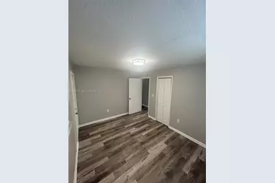 161 NW 15th St #3, Miami, FL 33136 - Photo 12