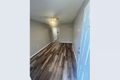 161 NW 15th St #3, Miami, FL 33136 - Photo 8