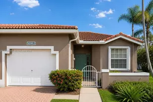 8090 S Aragon Blvd, Sunrise, FL 33322 - Photo 2