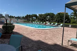 401 Golden Isles Dr, Hallandale Beach, FL 33009 - Photo 16