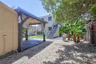 3522 SW 25th St, Miami, FL 33133 - Photo 36