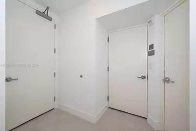 16001 Collins Ave #1005, Sunny Isles Beach, FL 33160 - Photo 32