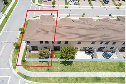 11064 W 33rd Way, Hialeah, FL 33018 - Photo 6