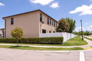 11064 W 33rd Way, Hialeah, FL 33018 - Photo 2